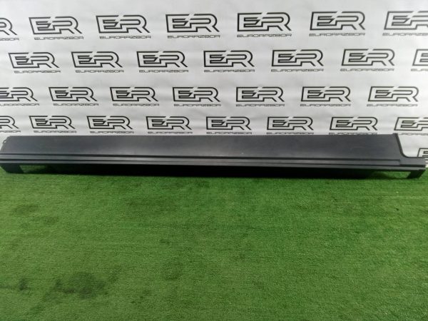 Накладка порога правая Range Rover Sport L494