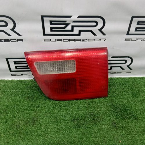 Фонарь правый в крышку багажника BMW X5 E53