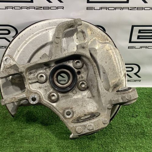 кулак (цапфа) задний правый Volvo XC90 кулак (цапфа) задний правый Volvo XC90