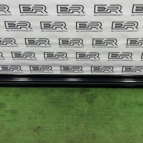 Накладка на порог наружная правая Volvo Xc90