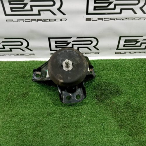 Подушка крепления двигателя правая Kia Sorento