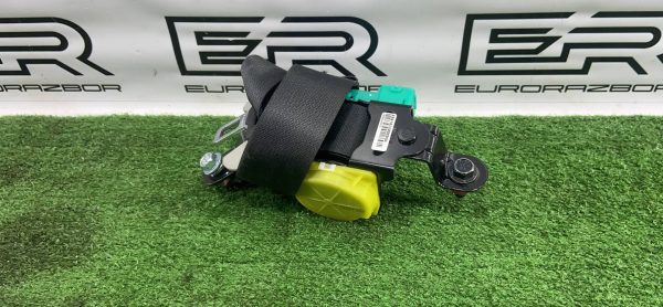 Ремень безопасности на Kia Sorento