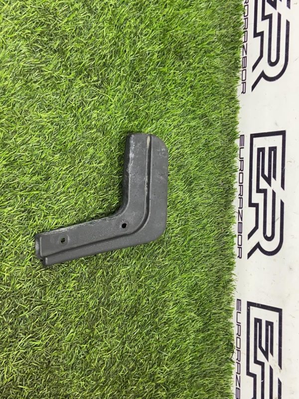 Брызговик задний правый КIA К5