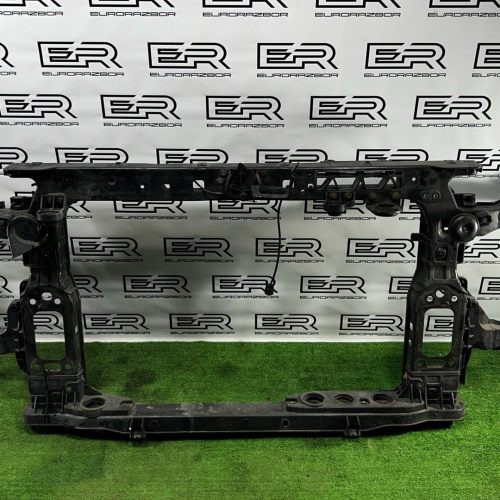 Телевизор (рамка радиаторов) Hyundai Santa Fe TM