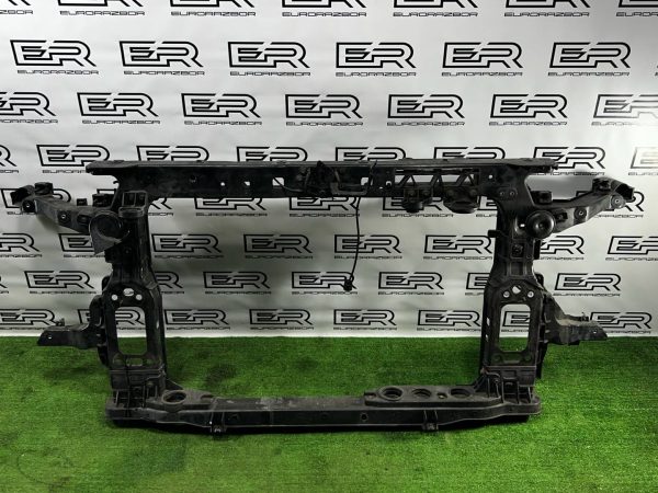 Телевизор (рамка радиаторов) Hyundai Santa Fe TM