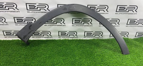 Расширитель крыла левый Hyundai Santa Fe TM