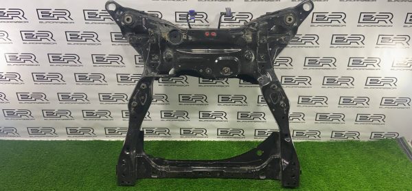 Передний подрамник Volvo XC90