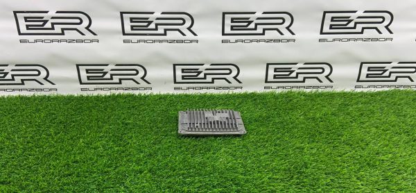 Блок управления фарой Mercedes GLC X253