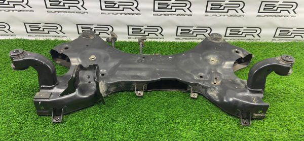 Передний подрамник Santa Fe TM