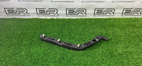 Направляющая фары правая Kia sorento prime