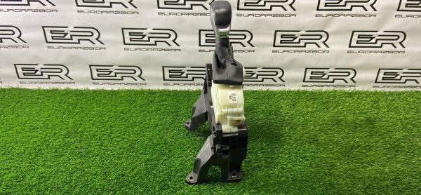 Автоматический селектор пер Hyundai Santa Fe 4 TM