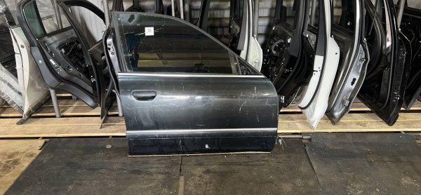 Дверь передняя правая Audi A8 D2