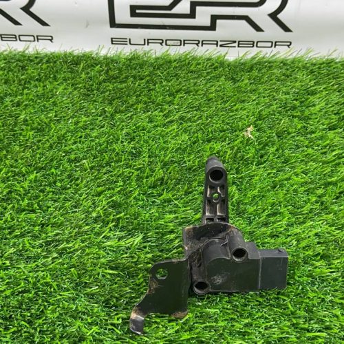 Датчик дорожного просвета Jaguar F-Pace X761 2.0D Датчик дорожного просвета Jaguar F Pace X761 2.0D