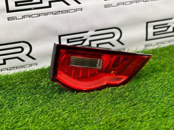 Фонарь в крышку багажника левый Jaguar F Pace