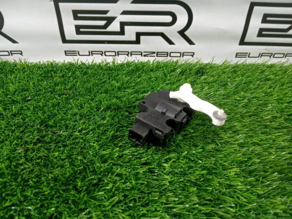 Моторчик заслонки печки Jaguar F Pace Velar