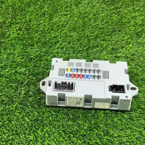 Блок предохранителей Jaguar F-Pace Velar Блок предохранителей Jaguar F Pace Velar