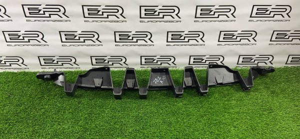 Кронштейн переднего бампера Jaguar F Pace X761