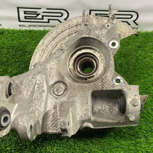 Кулак задний правый Jaguar F-Pace Velar Кулак задний правый Jaguar F Pace Velar