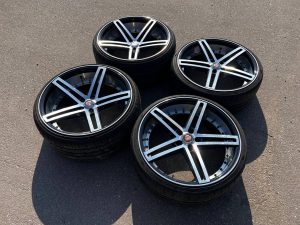 Комплект разношироких колес R22 AXE EX20 design