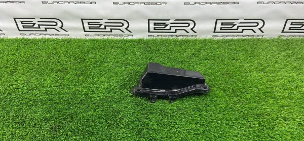 Крышка блока предохранителей BMW F06F10