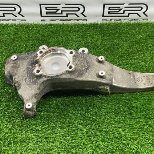 Кулак передний правый BMW F06 F10 F11 F12 F13