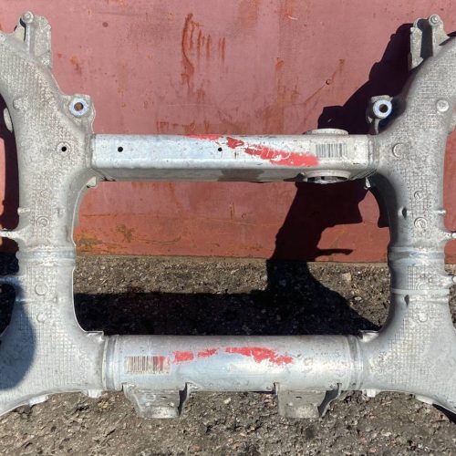 Задняя балка BMW F06 F12 F13 F10 F01