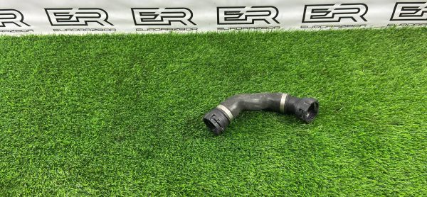 Патрубок системы охлаждения BMW F06 F12 F13 F10
