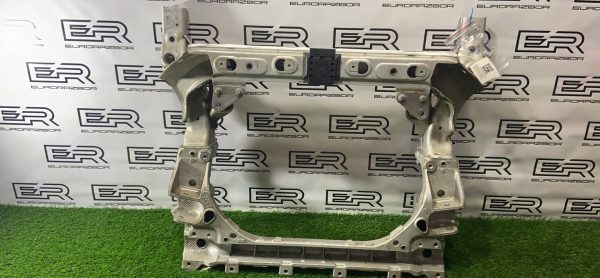 Передний подрамник для Mercedes GLC X253