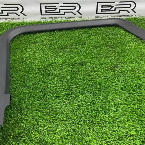 Накладка рамки двери задней Porsche Macan GTS 95B