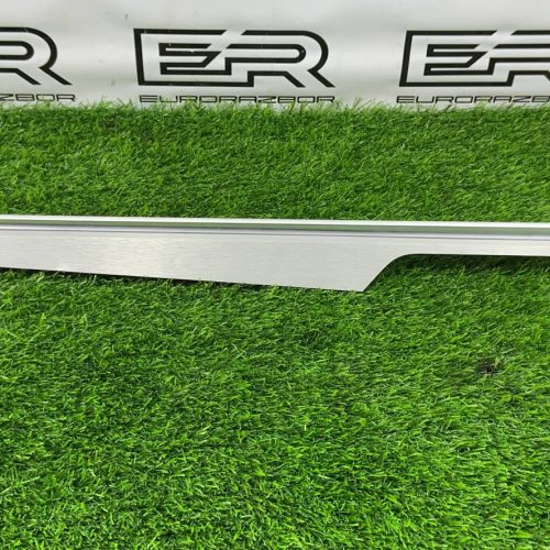 Накладка двери Macan GTS 95B