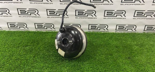 Вакуумный усилитель тормозов BMW