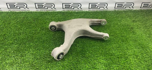 Рычаг задний правый Porsche Macan 95B