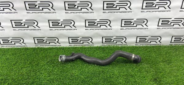 Патрубок радиатора Mercedes E W213/S213