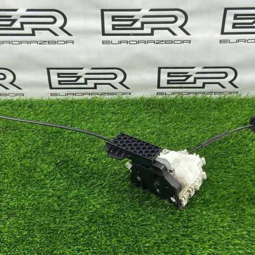 Замок передний левый Porsche Macan 95B