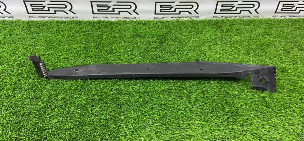 Пыльник крыла передний левый Porsche Macan95B