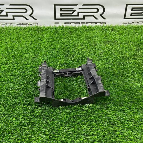 Кронштейн центральной консоли Porsche Macan 95B