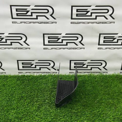 Воздуховод радиатора Porsche Macan 95B Воздуховод радиатора Porsche Macan 95B