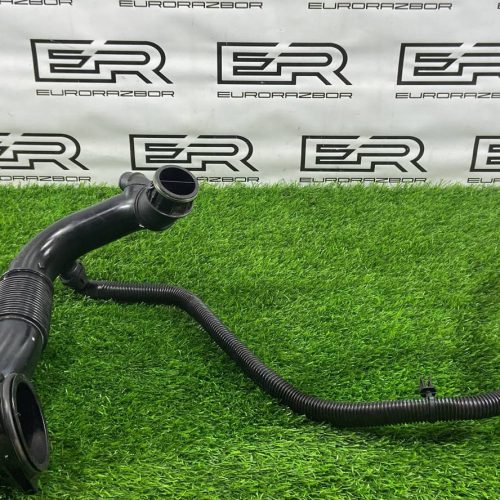 Патрубок воздушного фильтра Porsche Macan 95B