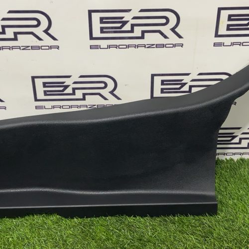 Обшивка стойки передней задняя левая Toyota Hilux 8 Рест 2023 Обшивка стойки передней задняя левая Toyota Hilux 8 Рест