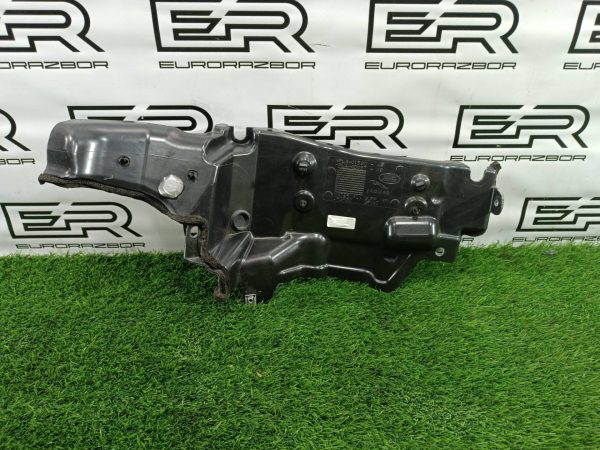 Пыльник двигателя Range Rover Sport