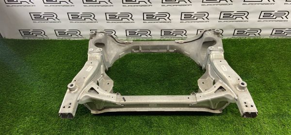 Передний подрамник для Mercedes GLC X253