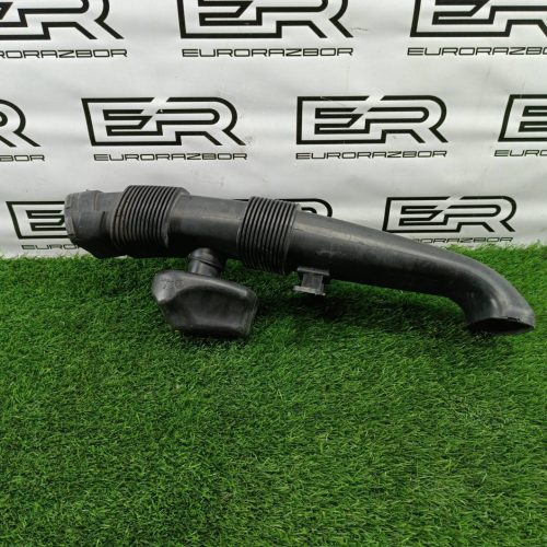 Патрубок воздушного фильтра Bmw X5 e70