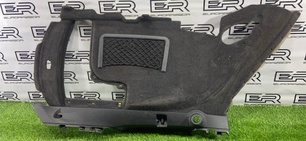 Обшивка багажника задняя левая Porsche Cayenne