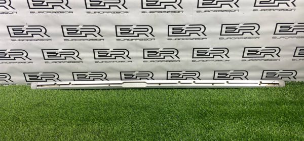 Рейлинг левый Porsche Cayenne