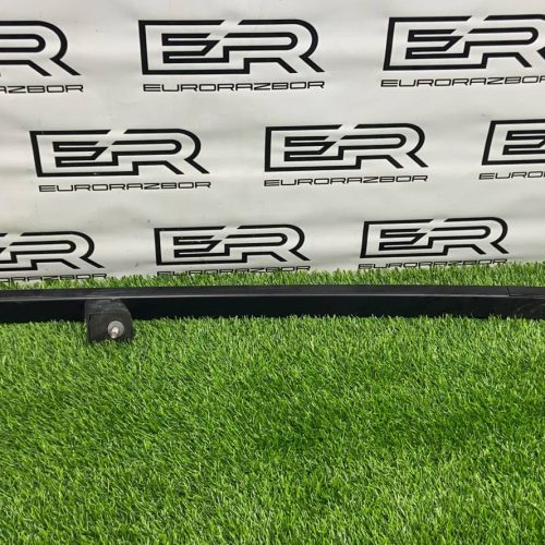 Рейлинг на крышу правый Volkswagen Passat B6