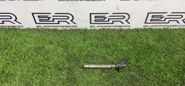 Форсунка топливная Mercedes OM651