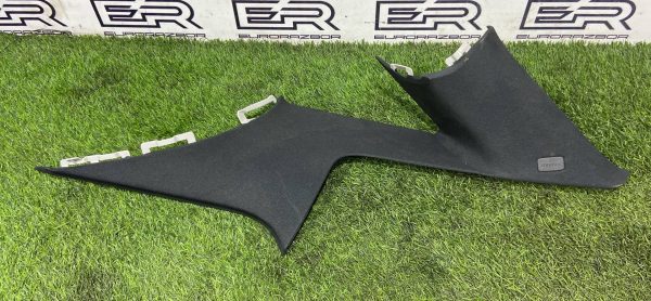 Обшивка задней стойки правая Mercedes W167 C167 X167