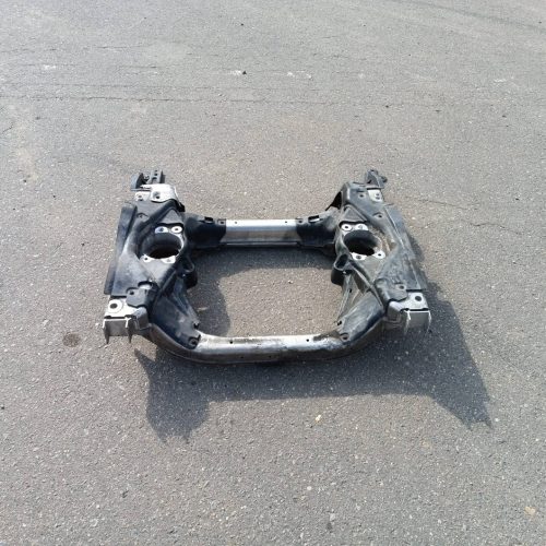 Передний подрамник Mercedes S-Class W222 Передний подрамник Mercedes S Class W222