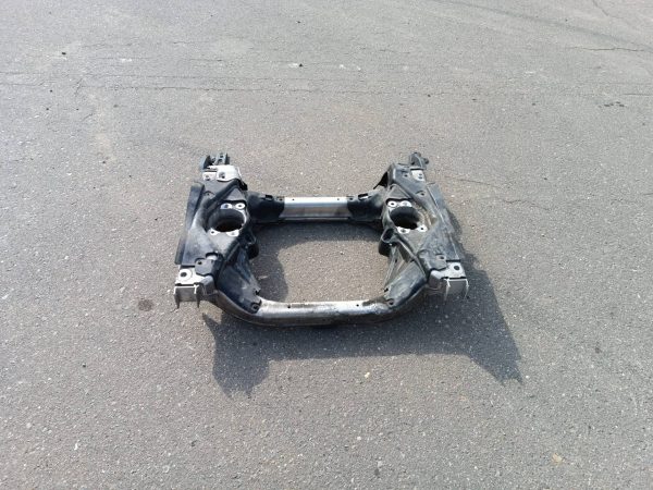 Передний подрамник Mercedes S Class W222