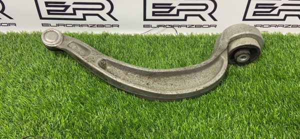 Рычаг подвески нижний передний правый Audi A6